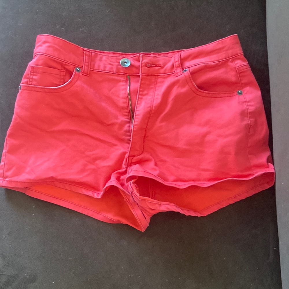 Minnie Mouse Red Booty Shorts 😍